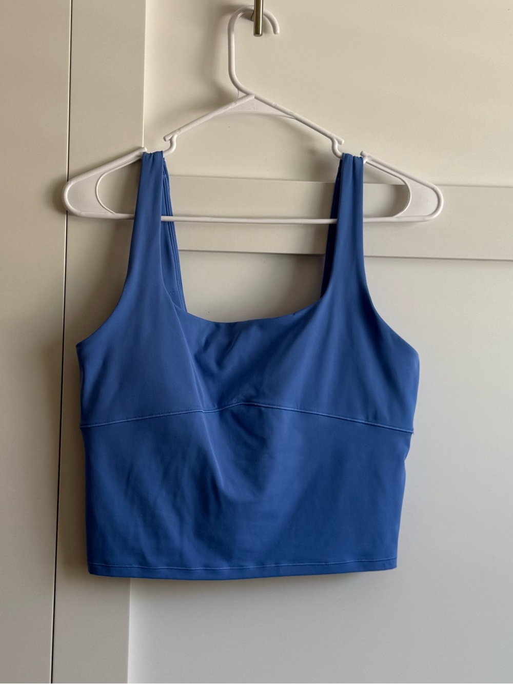 Vuori AllTheForm Support Tank - Rivera Blue Medium - Picture 2 of 4